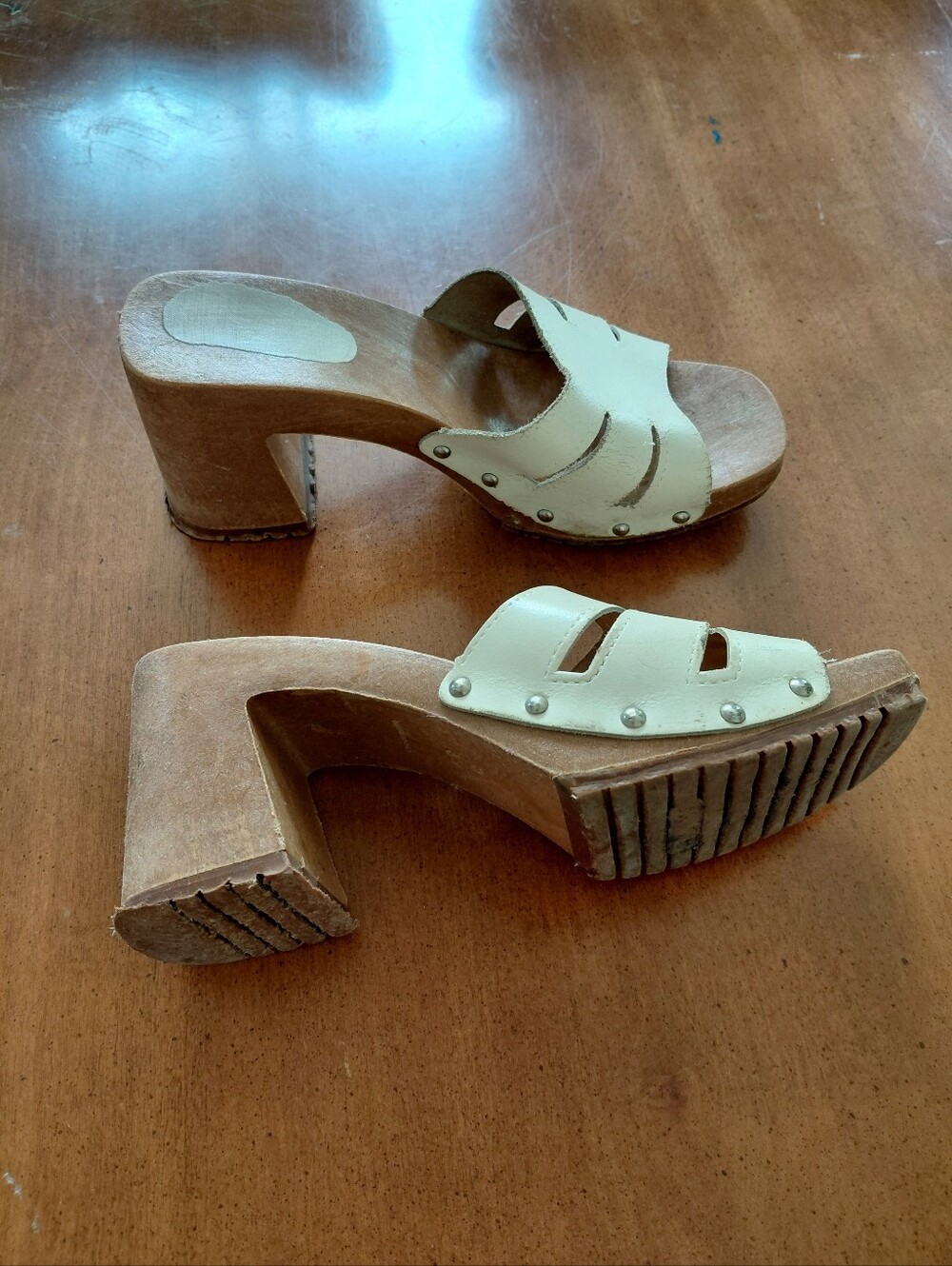 Y2K Italian Wooden Chunky Open Toe Heeled Sandals Size 8